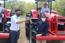 Recibimiento  tractores adquiridos mendiante contrato No. 0206 de 2020